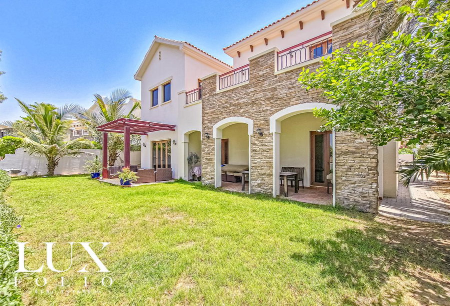 House for rent in Dubai, United Arab Emirates · Lime Tree Valley · 5 rooms, 5 baths