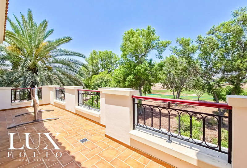 House for rent in Dubai, United Arab Emirates · Lime Tree Valley · 5 rooms, 5 baths