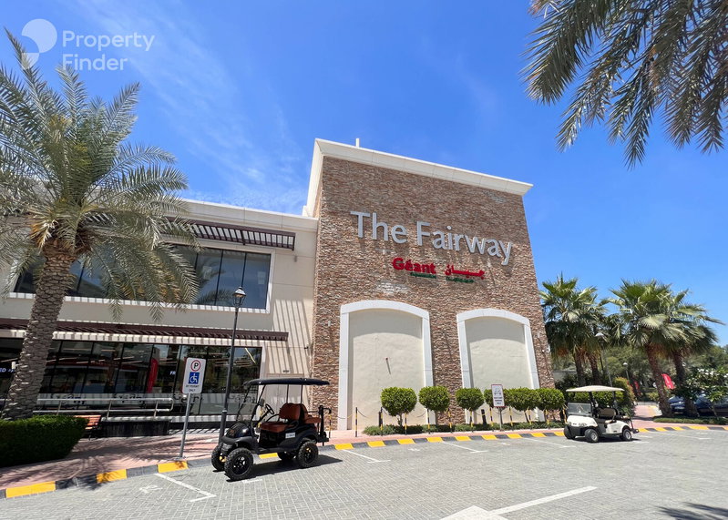 House for rent in Dubai, United Arab Emirates · Lime Tree Valley · 5 rooms, 5 baths