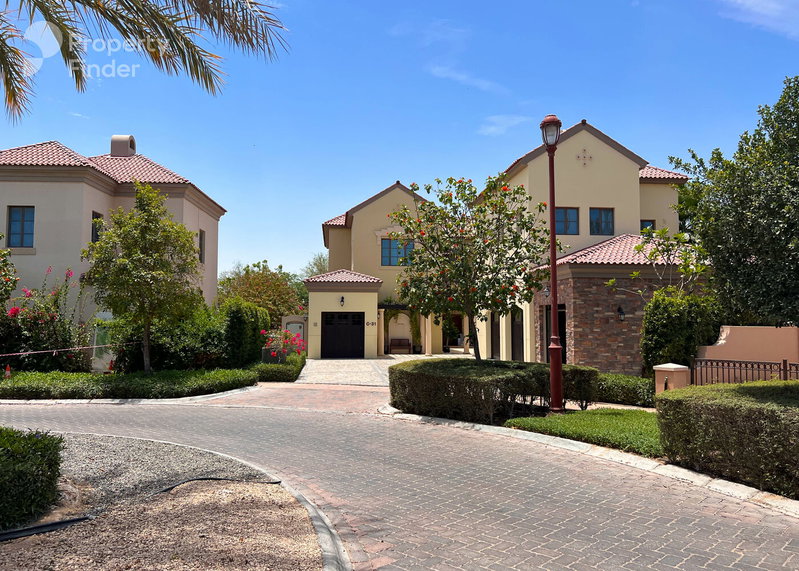 House for rent in Dubai, United Arab Emirates · Lime Tree Valley · 5 rooms, 5 baths