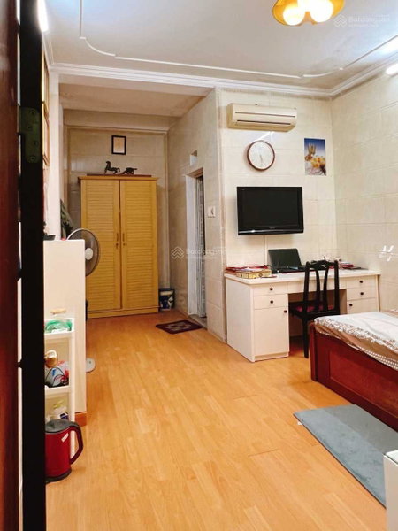 Apartment for rent in Hanoi, Vietnam · 462 Buoi Street · 2 rooms, 2 baths