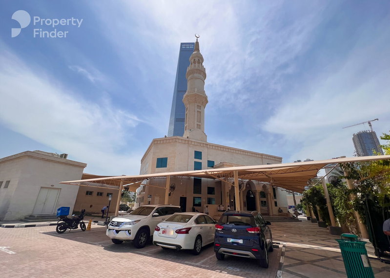 House for rent in Dubai, United Arab Emirates · Regional · 4 rooms, 6 baths