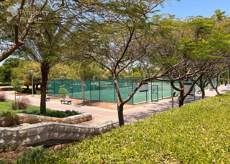Apartment for rent in Dubai, United Arab Emirates · Golden Wood Views · 1 room, 2 baths