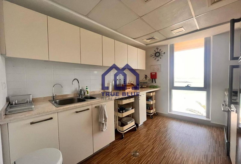 Haus zu vermieten in Umm Al Quwain Stadt, Vereinigte Arabische Emirate · Pacific · 2 Zimmer, 3 Bäder