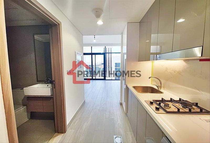Apartment for rent in Dubai, United Arab Emirates · AZIZI Riviera · 1 room, 1 bath