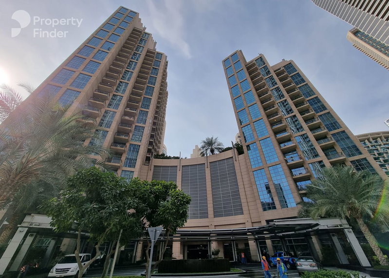 Apartment for rent in Dubai, United Arab Emirates · Standpoint Tower 2 · 1 room, 1 bath