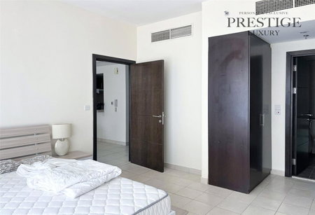 Apartment for rent in Dubai, United Arab Emirates · The Point · 1 room, 2 baths