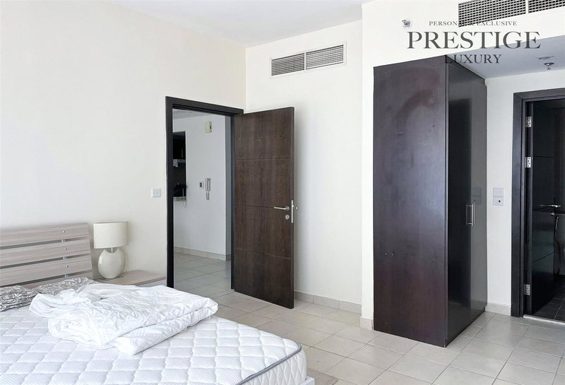 Apartment for rent in Dubai, United Arab Emirates · The Point · 1 room, 2 baths