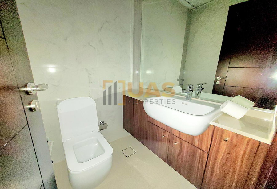 Apartment for rent in Dubai, United Arab Emirates · Satwa Road · 1 room, 2 baths