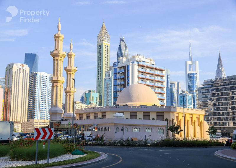 Apartment for rent in Dubai, United Arab Emirates · Satwa Road · 1 room, 2 baths