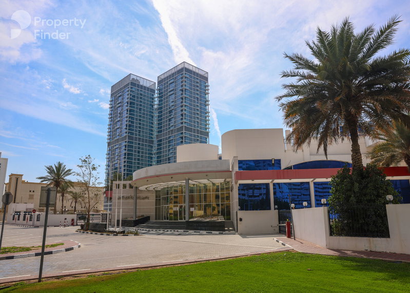 Apartment for rent in Dubai, United Arab Emirates · Satwa Road · 1 room, 2 baths