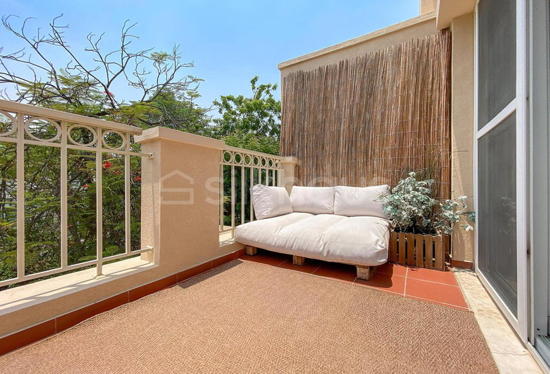 House for rent in Dubai, United Arab Emirates · Maeen 4 · 4 rooms, 3 baths