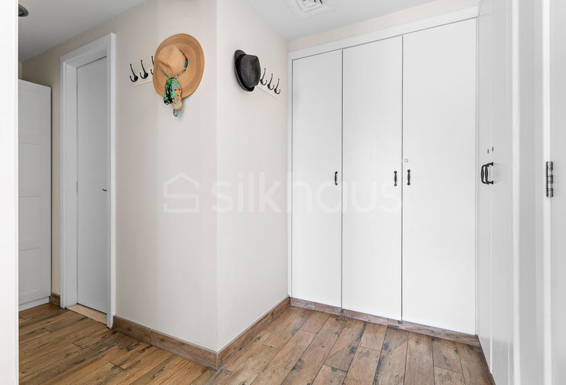 House for rent in Dubai, United Arab Emirates · Maeen 4 · 4 rooms, 3 baths