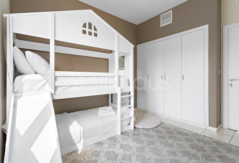 House for rent in Dubai, United Arab Emirates · Maeen 4 · 4 rooms, 3 baths