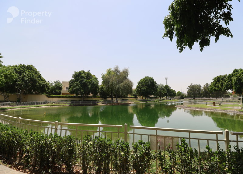 House for rent in Dubai, United Arab Emirates · Maeen 4 · 4 rooms, 3 baths