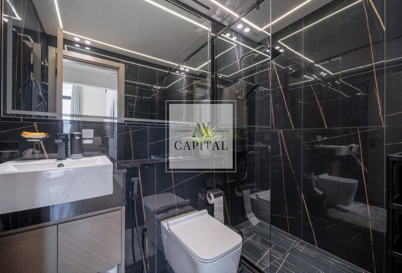 Apartment for rent in Dubai, United Arab Emirates · Binghatti LUNA · 1 room, 1 bath