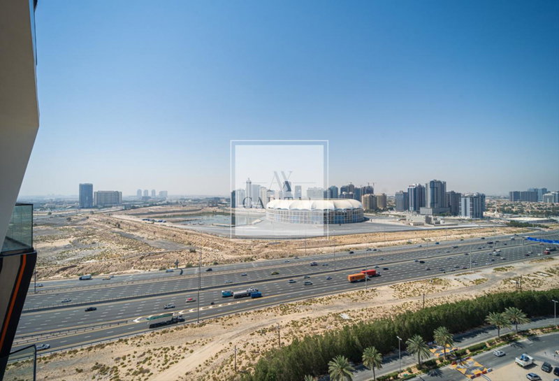 Apartment for rent in Dubai, United Arab Emirates · Binghatti LUNA · 1 room, 1 bath