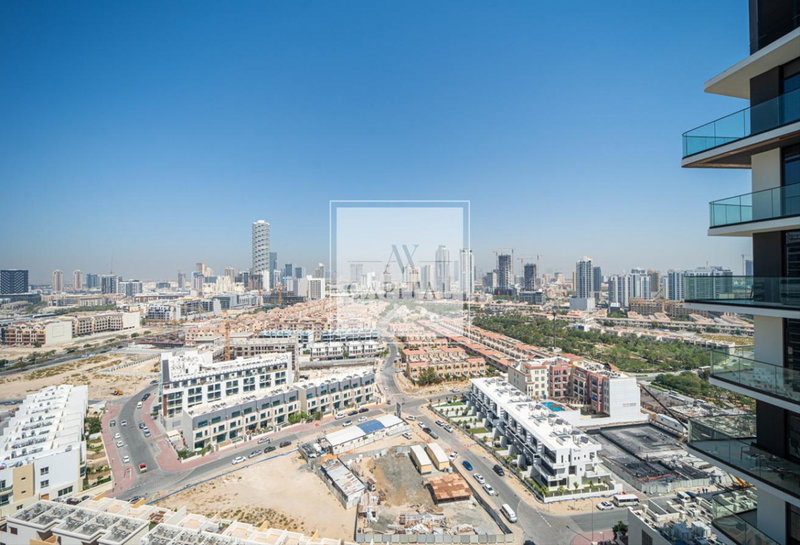 Apartment for rent in Dubai, United Arab Emirates · Binghatti LUNA · 1 room, 1 bath