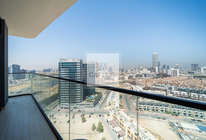 Apartment for rent in Dubai, United Arab Emirates · Binghatti LUNA · 1 room, 1 bath