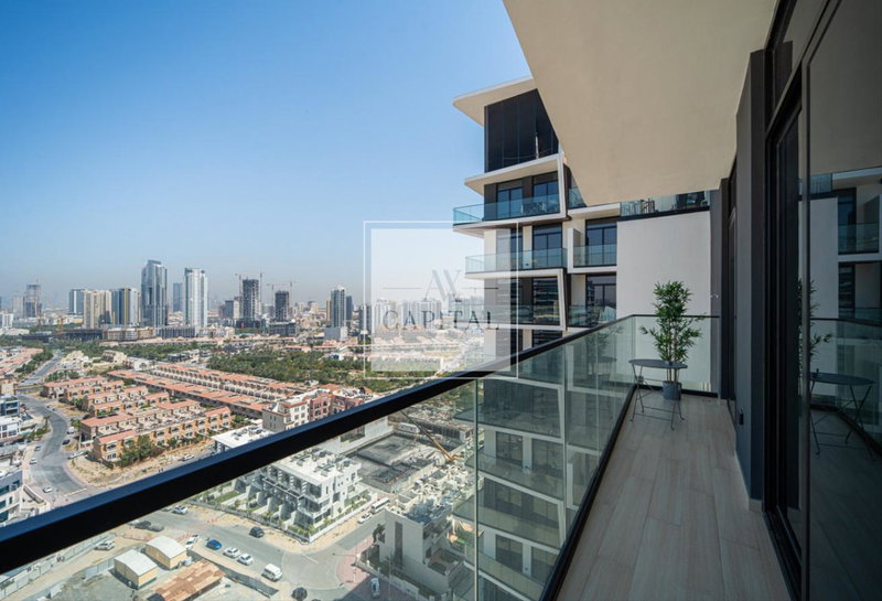 Apartment for rent in Dubai, United Arab Emirates · Binghatti LUNA · 1 room, 1 bath