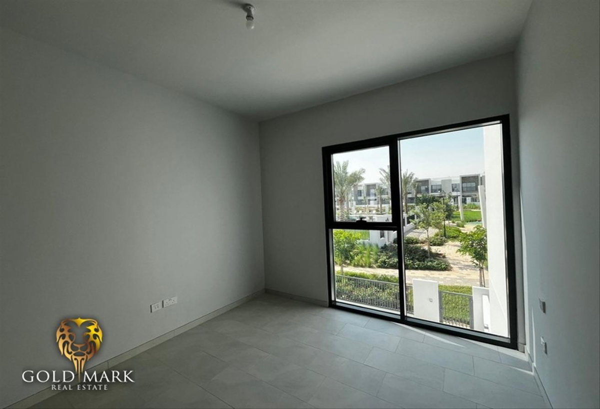 La Rosa 5, United Arab Emirates