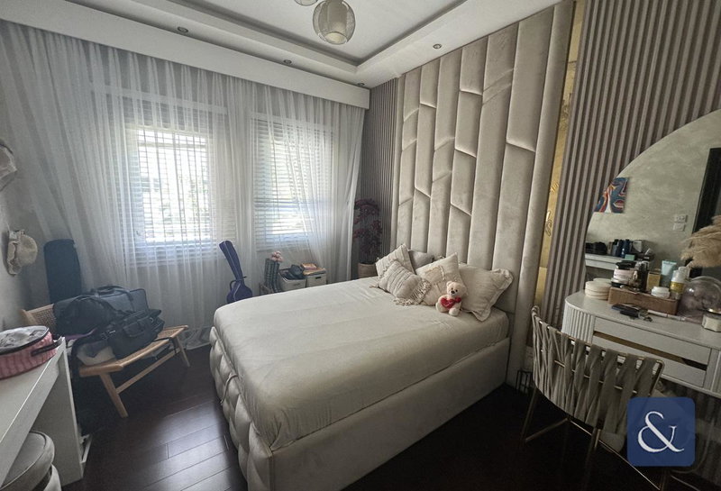 House for rent in Dubai, United Arab Emirates · Meadows 1 · 5 rooms, 5 baths