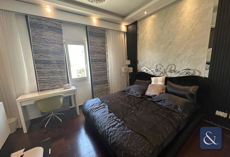 House for rent in Dubai, United Arab Emirates · Meadows 1 · 5 rooms, 5 baths