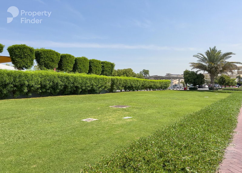 House for rent in Dubai, United Arab Emirates · Meadows 1 · 5 rooms, 5 baths