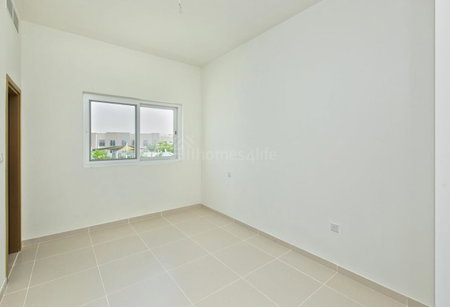 House for rent in Dubai, United Arab Emirates · Amaranta · 3 rooms, 4 baths