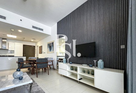 Apartment for rent in Dubai, United Arab Emirates · Royal Bay · 1 room, 2 baths