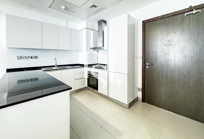 Apartment for rent in Dubai, United Arab Emirates · Royal Bay · 1 room, 2 baths