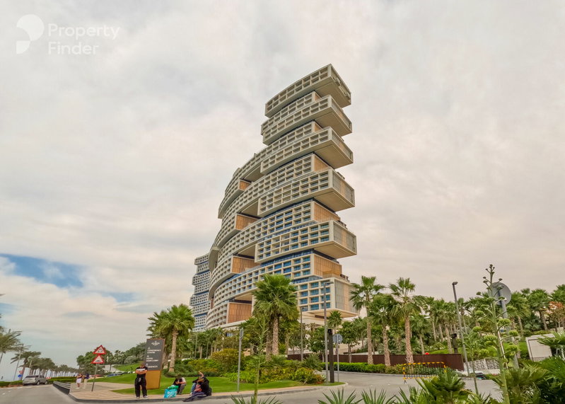 Apartment for rent in Dubai, United Arab Emirates · Royal Bay · 1 room, 2 baths