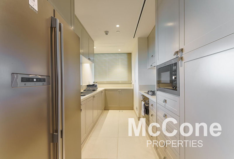 Apartment for rent in Dubai, United Arab Emirates · The Address Residence Fountain Views 2 · 2 rooms, 3 baths