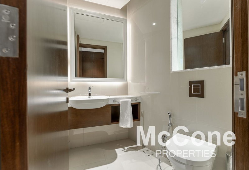 Apartment for rent in Dubai, United Arab Emirates · The Address Residence Fountain Views 2 · 2 rooms, 3 baths