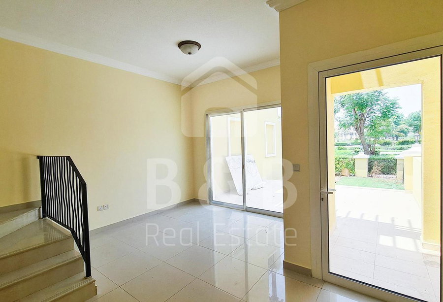Haus zu vermieten 4. in Ras Al Khaimah City, Vereinigte Arabische Emirate · The Townhouses at Al Hamra Village · 2 Zimmer, 2 Bäder