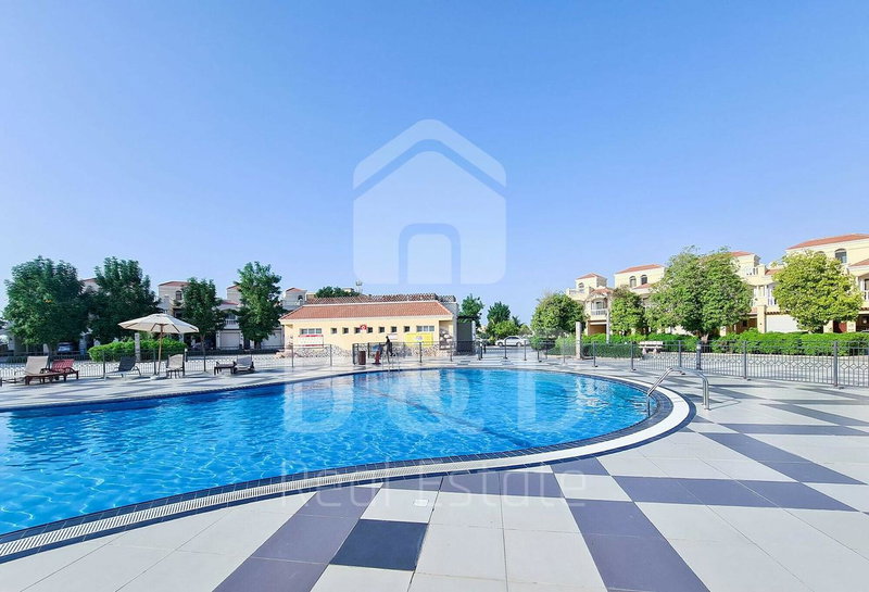 Haus zu vermieten 4. in Ras Al Khaimah City, Vereinigte Arabische Emirate · The Townhouses at Al Hamra Village · 2 Zimmer, 2 Bäder