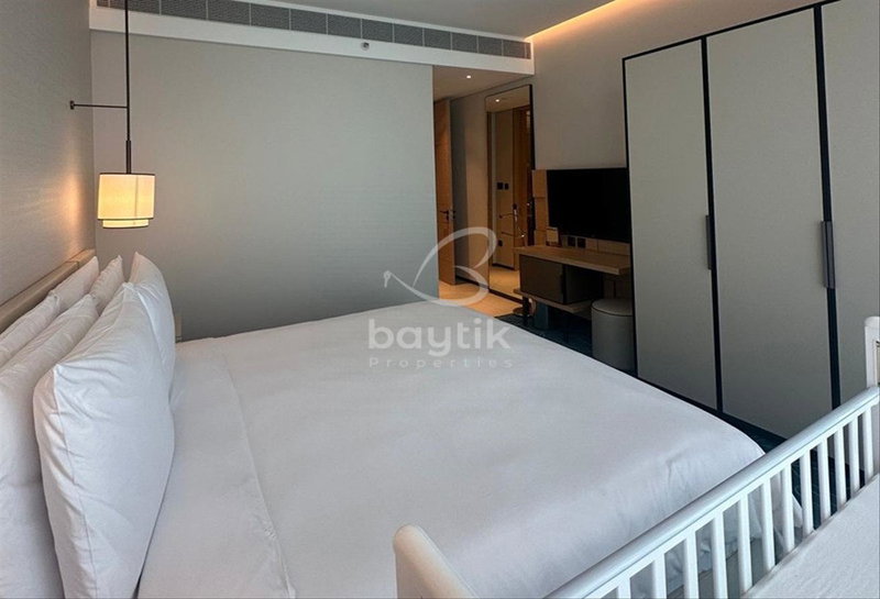 Apartment for rent in Dubai, United Arab Emirates · Jumeirah Gate Tower 2 · 2 rooms, 3 baths