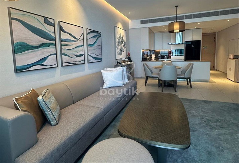 Apartment for rent in Dubai, United Arab Emirates · Jumeirah Gate Tower 2 · 2 rooms, 3 baths