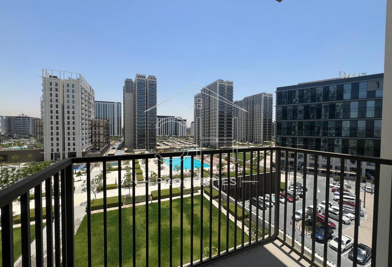 Apartment for rent in Dubai, United Arab Emirates · Collective 2.0 Tower B · 1 room, 1 bath