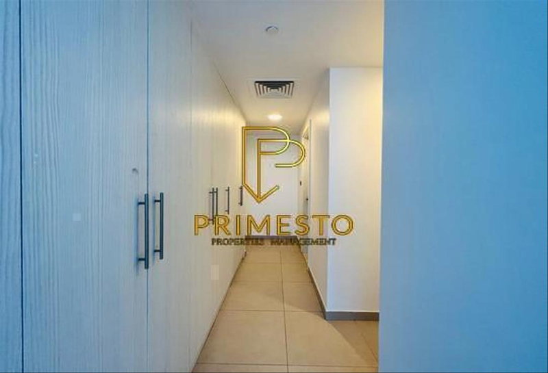 Apartment for rent in Abu Dhabi, United Arab Emirates · Al Reef Tower · 2 rooms, 4 baths