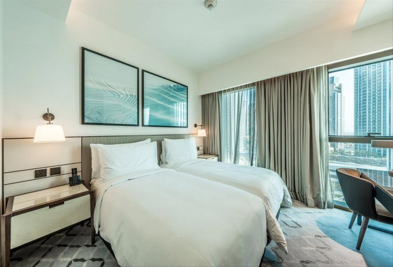 Apartment for rent in Dubai, United Arab Emirates · Address Harbour Point Tower 1 · 2 rooms, 3 baths