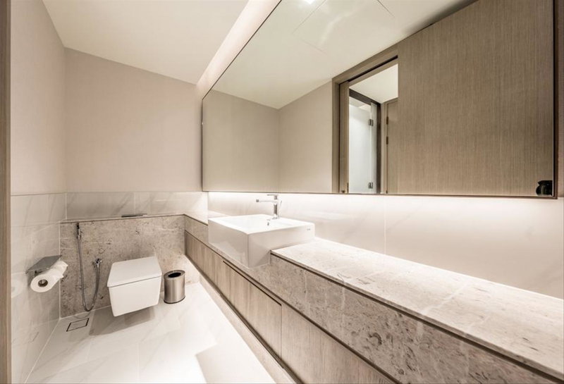 Apartment for rent in Dubai, United Arab Emirates · Address Harbour Point Tower 1 · 2 rooms, 3 baths