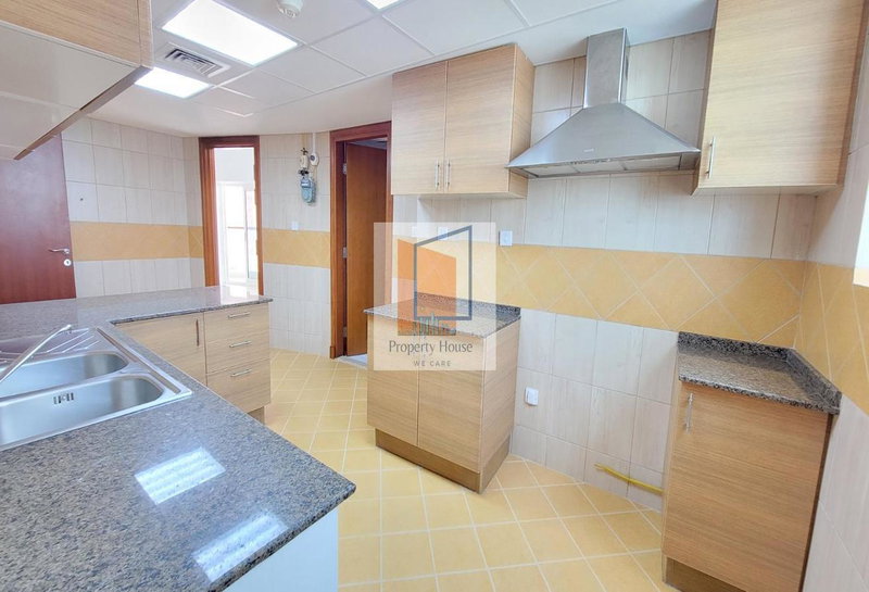 Apartment for rent in Abu Dhabi, United Arab Emirates · Khalidiya Palace Rayhaan · 2 rooms, 2 baths