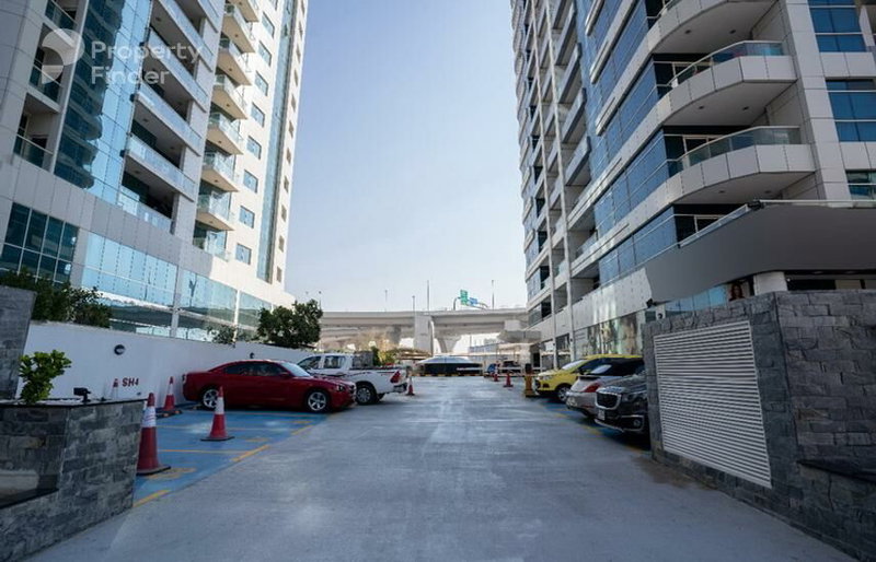 Apartment for rent in Dubai, United Arab Emirates · The Zen Tower · 3 rooms, 3 baths