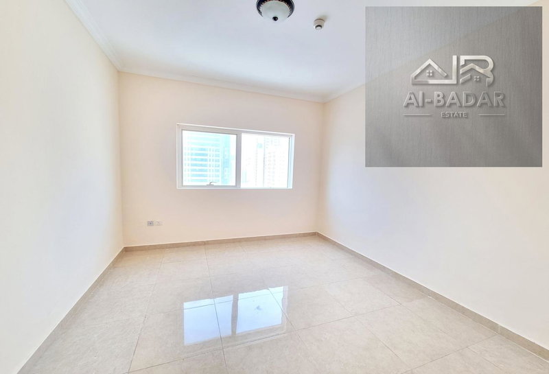 Apartment for rent in Sharjah, United Arab Emirates · Al Taawun Street · 3 rooms, 3 baths