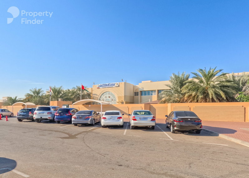 House for rent in Al Ain City, United Arab Emirates · Al Meryal · 4 rooms, 4 baths