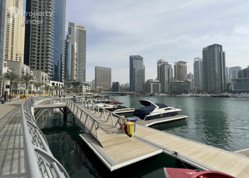 Apartment for rent in Dubai, United Arab Emirates · Damac Heights · 1 room, 2 baths