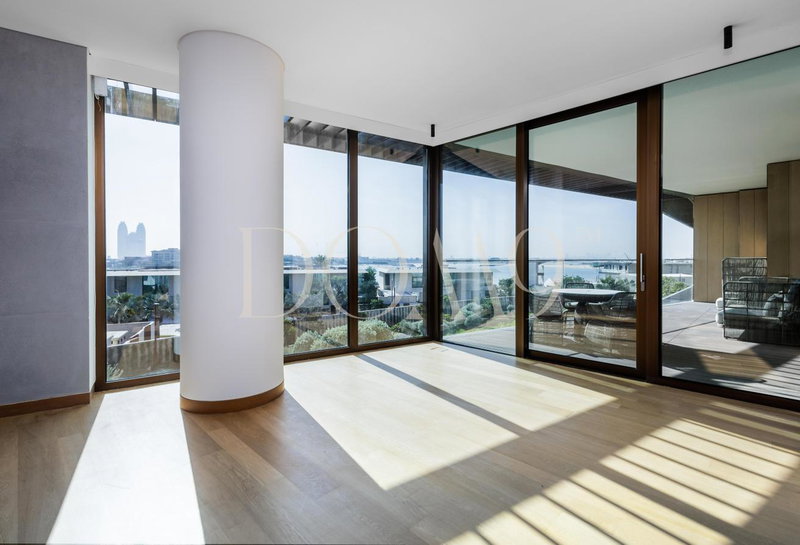 Apartment for rent in Dubai, United Arab Emirates · Bulgari Resort & Residences · 3 rooms, 5 baths