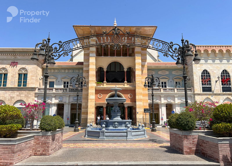 Apartment for rent in Dubai, United Arab Emirates · Bulgari Resort & Residences · 3 rooms, 5 baths