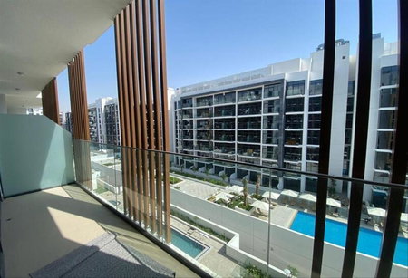 Apartment for rent in Dubai, United Arab Emirates · AZIZI Riviera · 1 room, 1 bath
